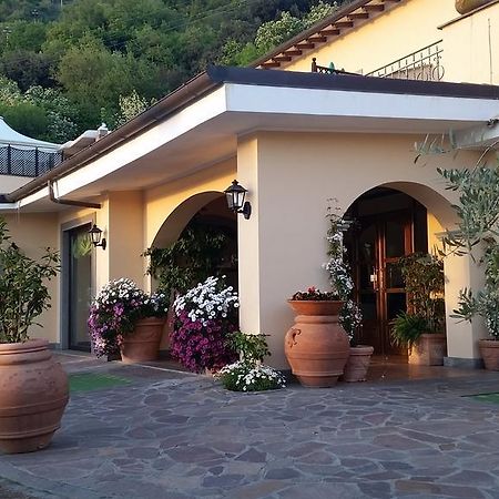 Hotel Villa Degli Angeli كاستل غاندولفو المظهر الخارجي الصورة