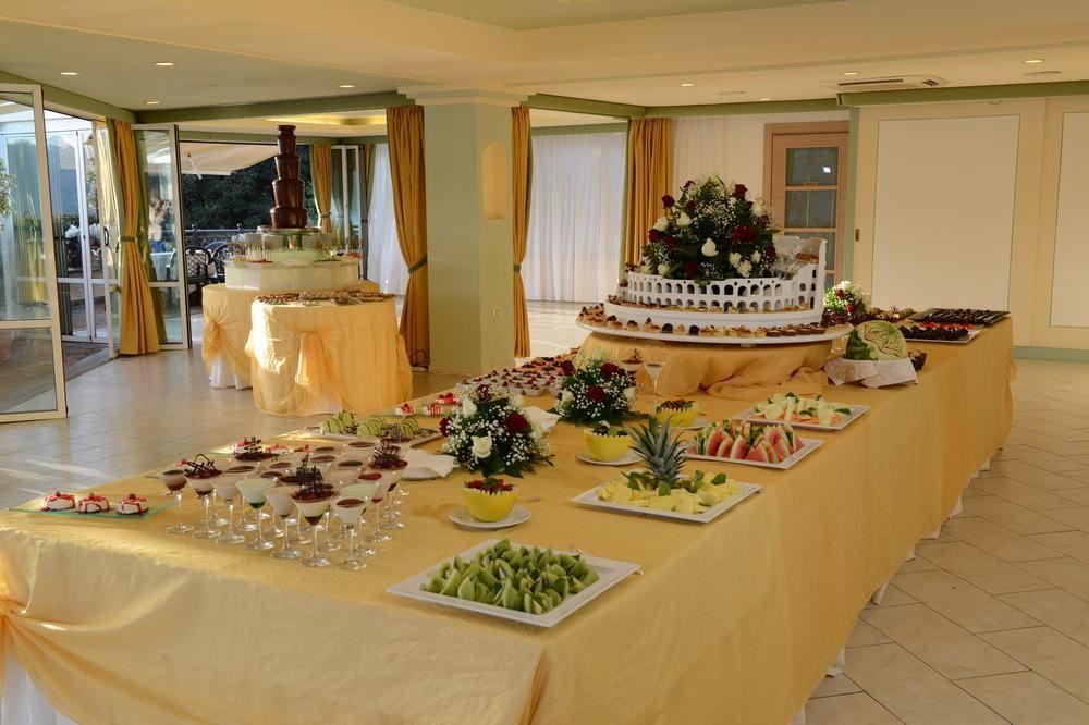 Hotel Villa Degli Angeli كاستل غاندولفو المظهر الخارجي الصورة