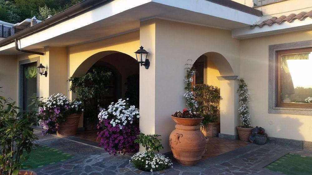 Hotel Villa Degli Angeli كاستل غاندولفو المظهر الخارجي الصورة