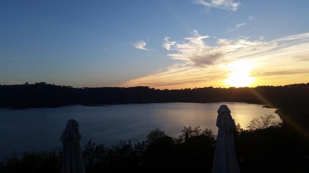 Hotel Villa Degli Angeli كاستل غاندولفو المظهر الخارجي الصورة