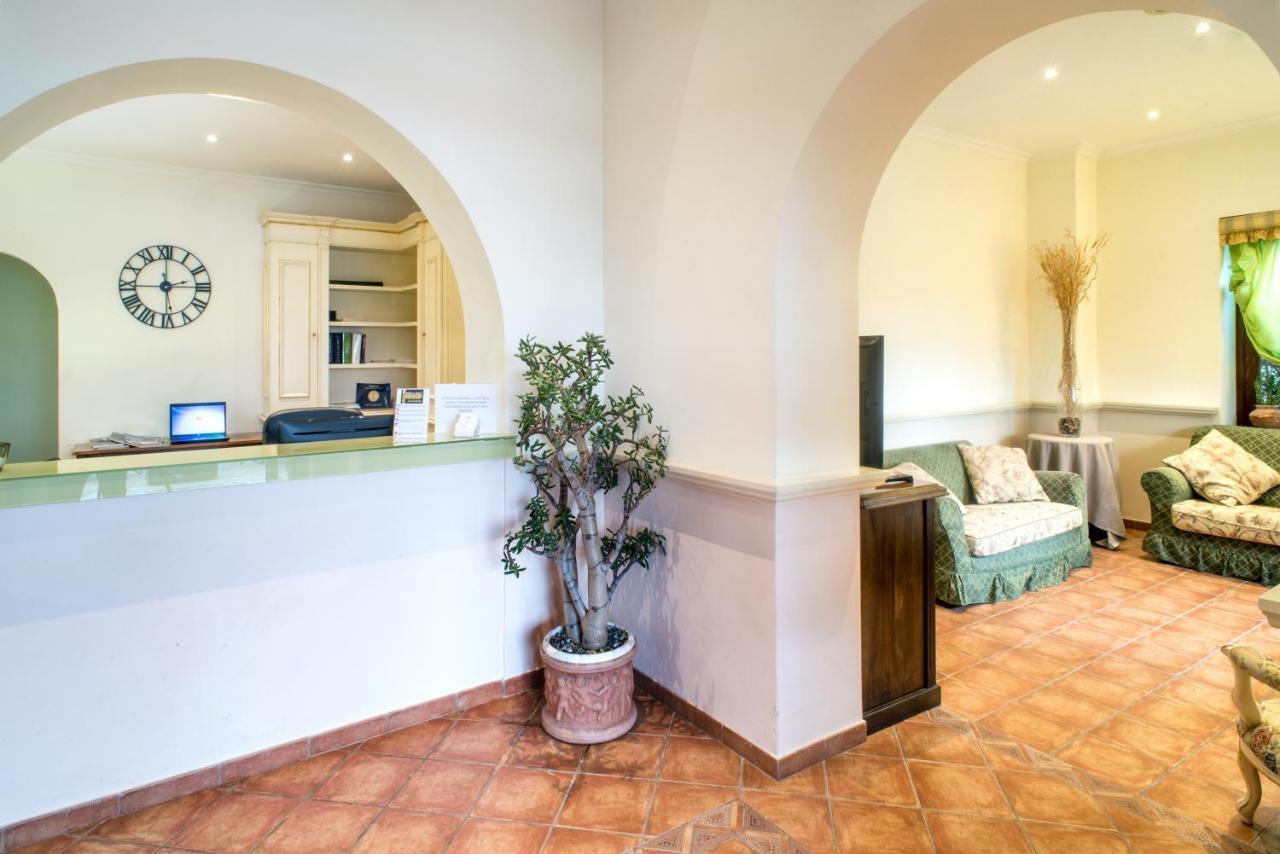 Hotel Villa Degli Angeli كاستل غاندولفو المظهر الخارجي الصورة